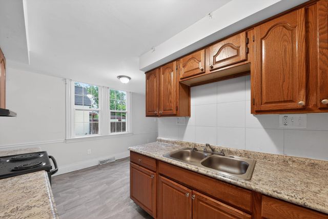213 Rosedale Court, Covington, KY 41015