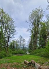 32966 S Shore Drive, Mount Vernon, WA 98274