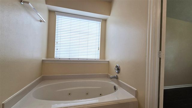 2014 Pinecreek Pass Lane, Katy, TX 77449