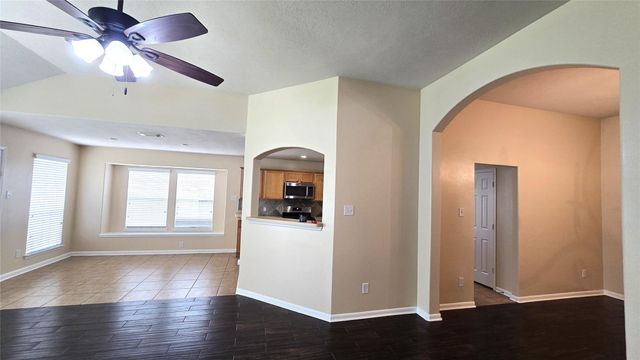 2014 Pinecreek Pass Lane, Katy, TX 77449