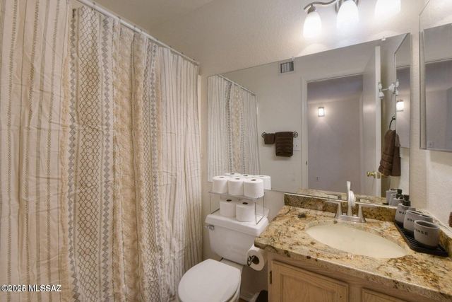 10407 N Fair Desert Drive, Oro Valley, AZ 85737