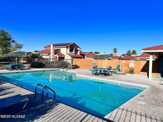 10407 N Fair Desert Drive, Oro Valley, AZ 85737