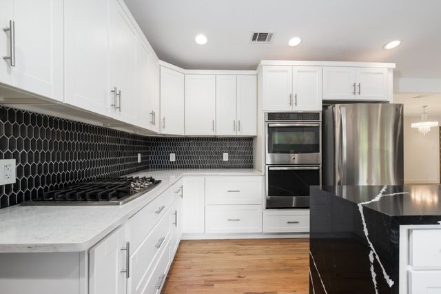 5710 Forest Lane, Dallas, TX 75230