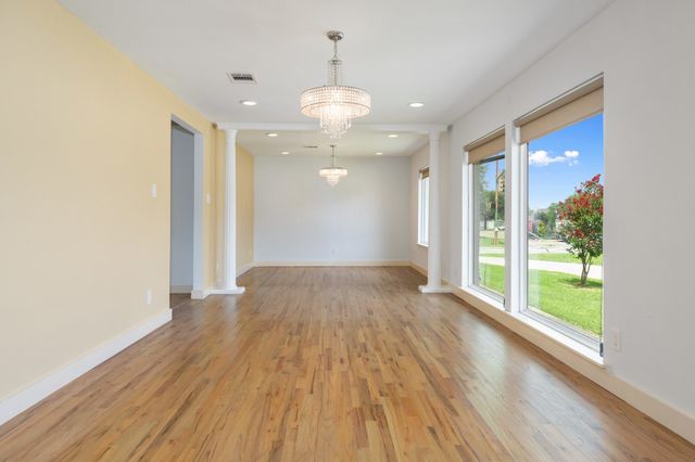 5710 Forest Lane, Dallas, TX 75230