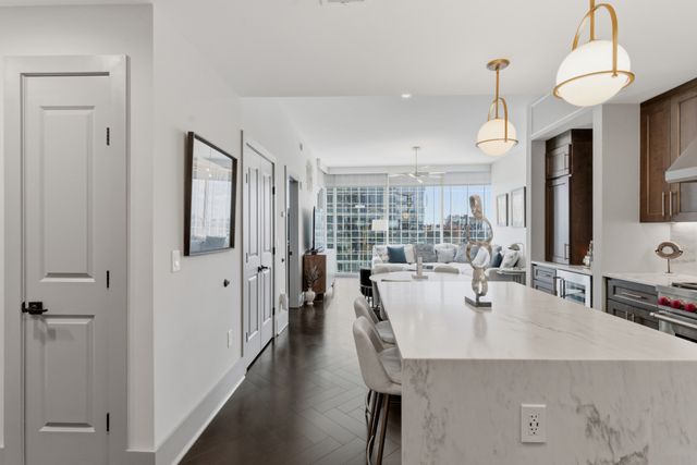 1616 West End Ave Unit 1906, Nashville, TN 37203