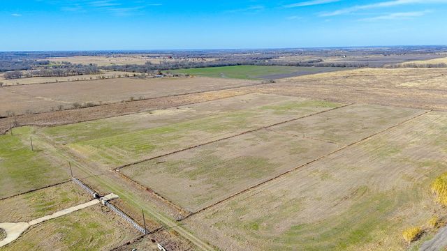 Lot 22 NW Private Road 1270a Paso Robles, Corsicana, TX 75110