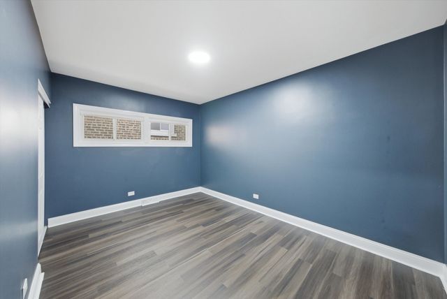6601 S Francisco Avenue, Chicago, IL 60629