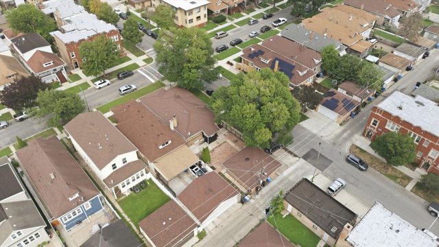 6601 S Francisco Avenue, Chicago, IL 60629