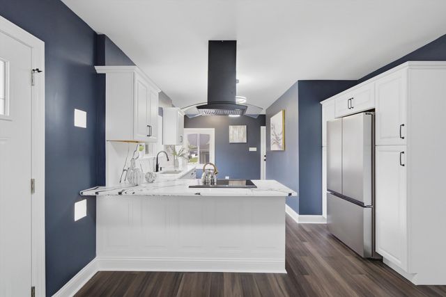 6601 S Francisco Avenue, Chicago, IL 60629