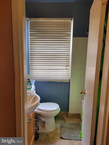 3913 TRITON CT, Temple Hills, MD 20748