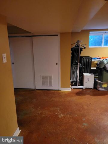 3913 TRITON CT, Temple Hills, MD 20748