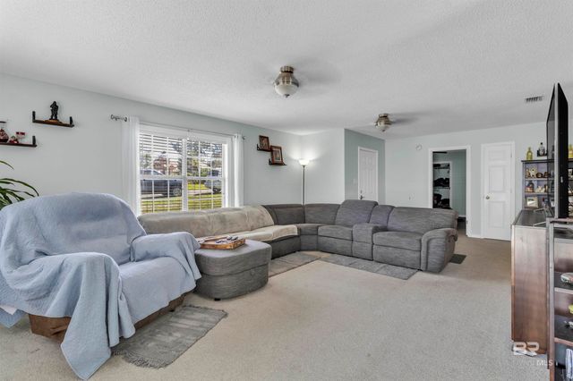 2067 Club House Drive, Lillian, AL 36549