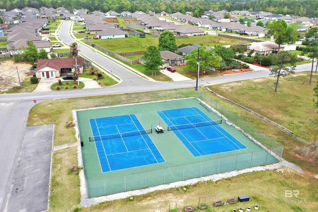 2067 Club House Drive, Lillian, AL 36549