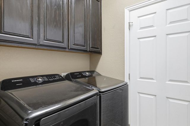 1805 Spinnaker Lane, Azle, TX 76020