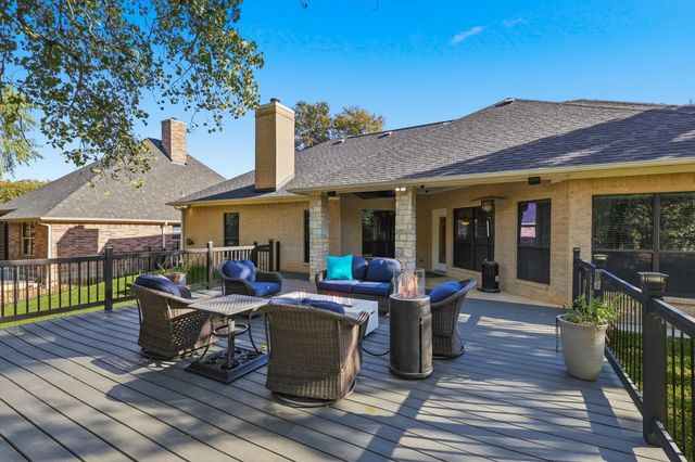 1805 Spinnaker Lane, Azle, TX 76020