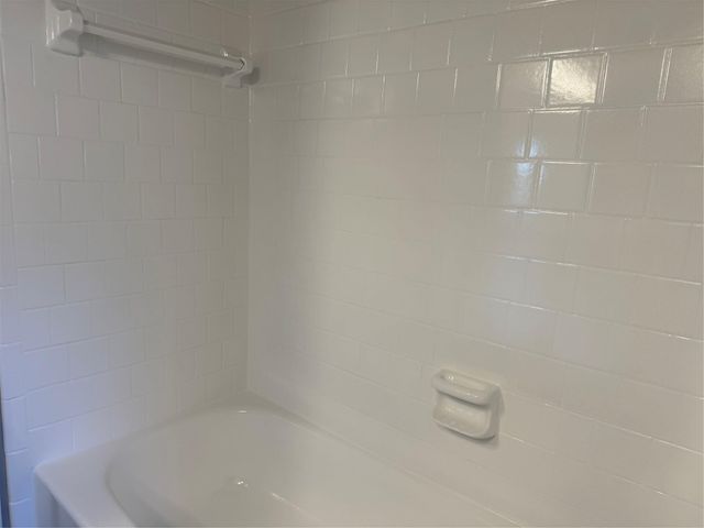 9911 Landry Boulevard, Houston, TX 77070