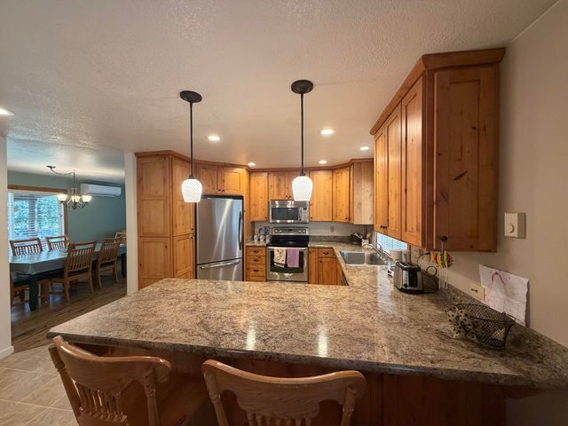 15740 Cornell Road, La Pine, OR 97739