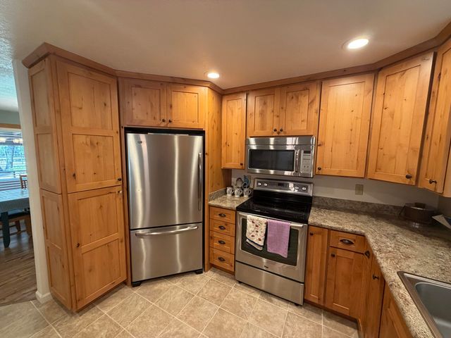 15740 Cornell Road, La Pine, OR 97739