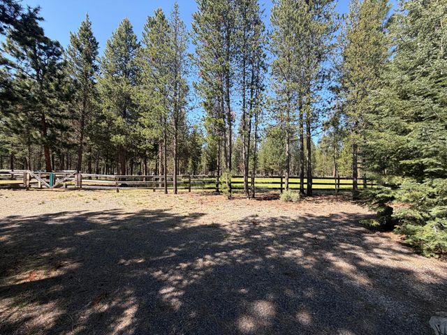 15740 Cornell Road, La Pine, OR 97739