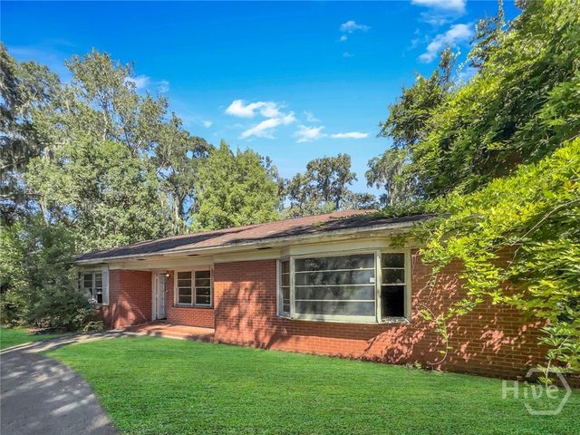 1918 E 63rd Street, Savannah, GA 31404