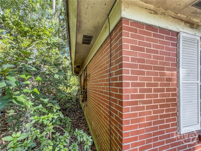 1918 E 63rd Street, Savannah, GA 31404