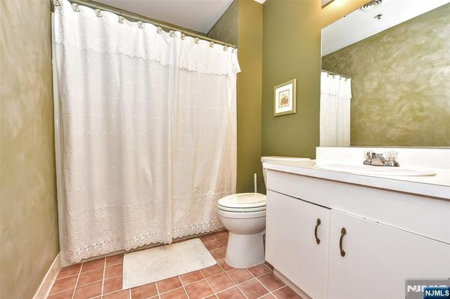 11 Collura Lane H058, Clifton, NJ 07012