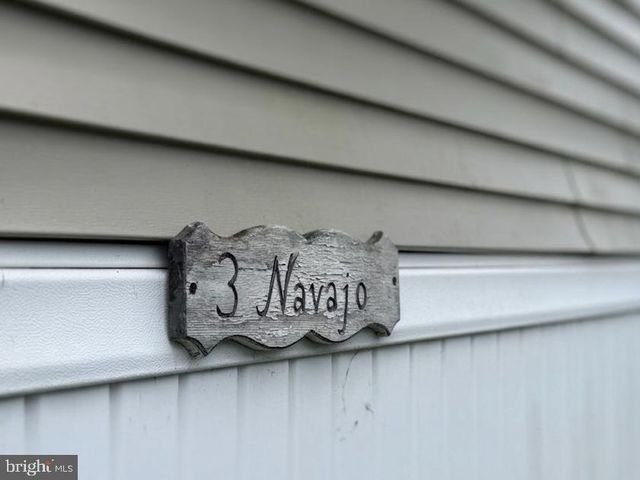 3 NAVAHO LN, Honey Brook, PA 19344