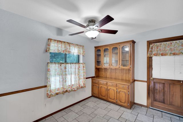 1710 Williamsburg Circle, Ennis, TX 75119