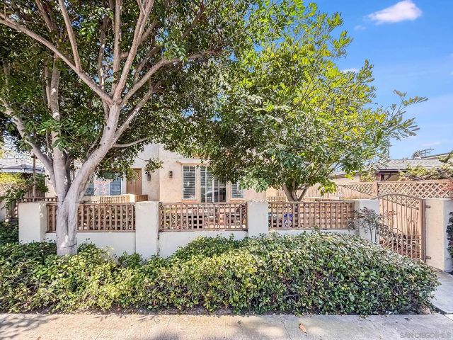 1145 Hornblend, San Diego, CA 92109