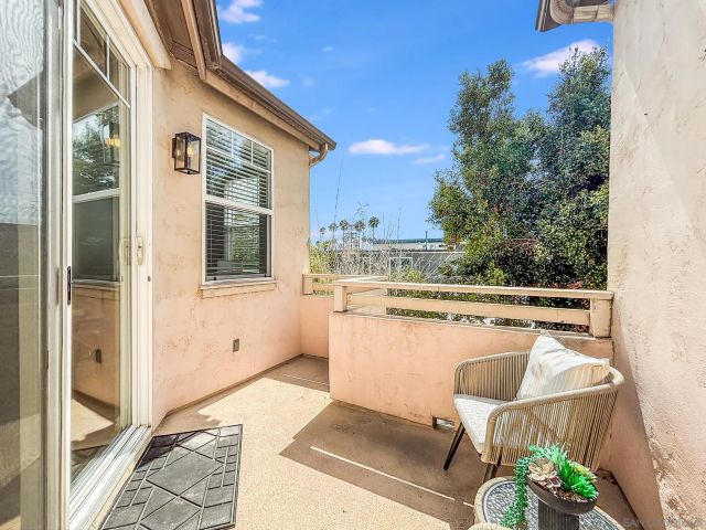 1145 Hornblend, San Diego, CA 92109