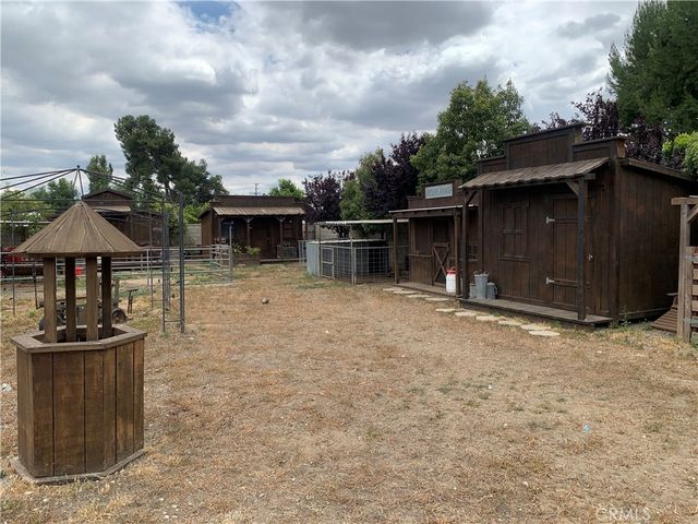 427 W Maple, Ontario, CA 91762