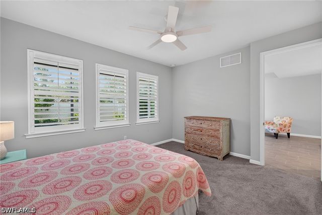 4676 Arboretum CIR 102, Naples, FL 34112