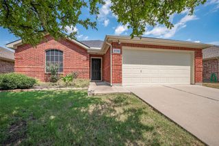2728 Enchanted Eve Drive, Little Elm, TX 75068