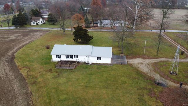 570 Winchester Road, Geneva, IN 46740