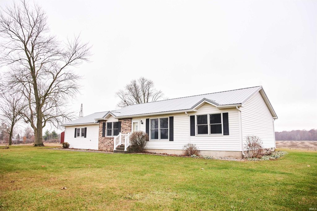 570 Winchester Road, Geneva, IN 46740