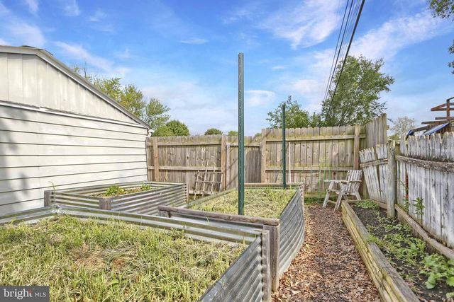 51 OLIVER RD, Enola, PA 17025
