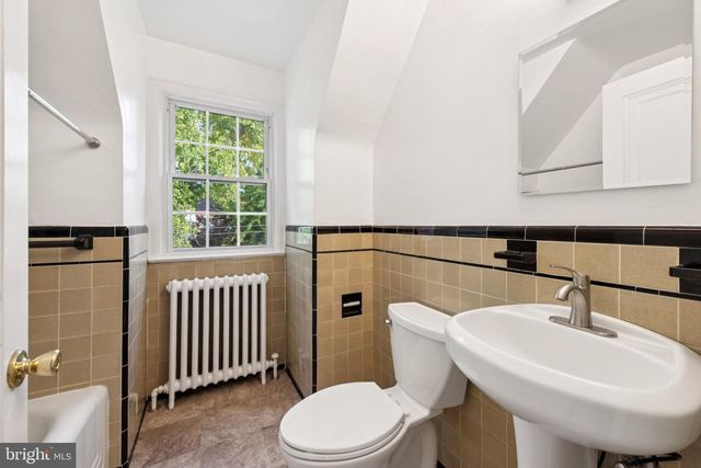 1350 SOMERSET PL NW, Washington, DC 20011