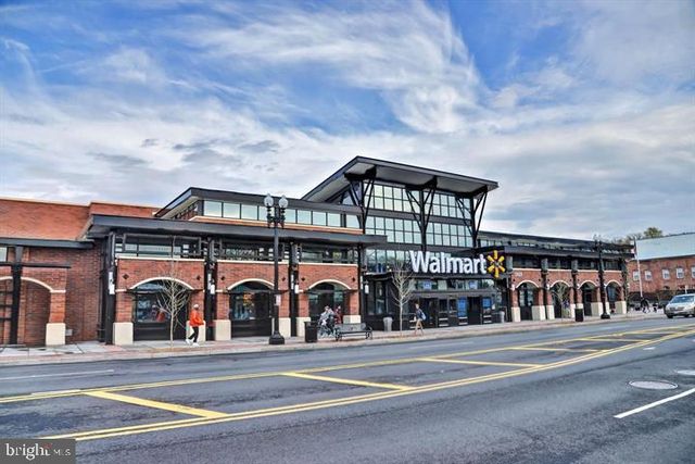 1350 SOMERSET PL NW, Washington, DC 20011