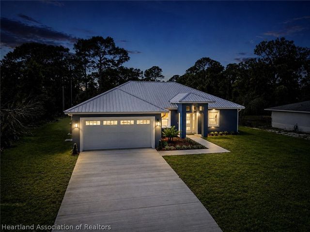 3921 Dauphine Street, Sebring, FL 33872