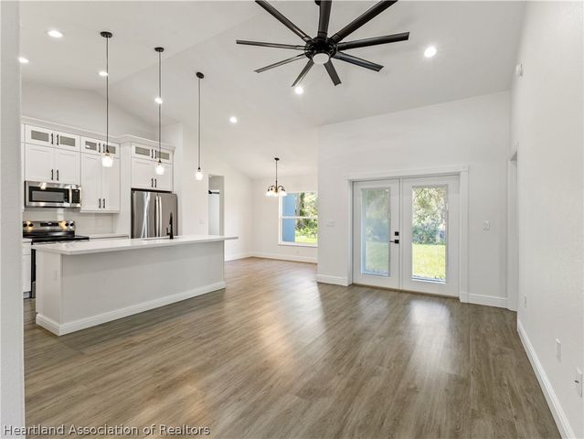3921 Dauphine Street, Sebring, FL 33872