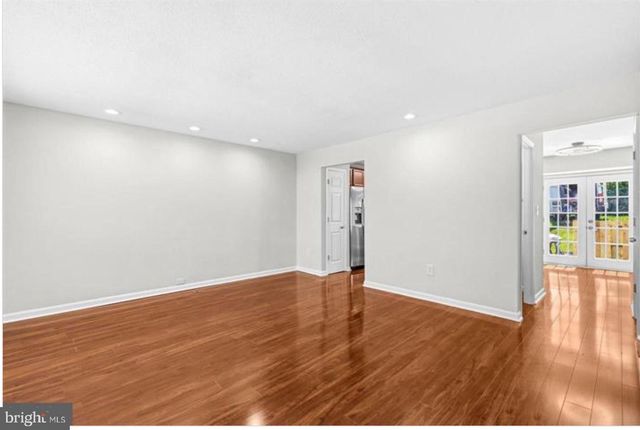 11404 APPLEGRATH WAY, Germantown, MD 20876