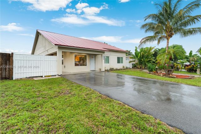 5677 Maypop Road, West Palm Beach, FL 33415