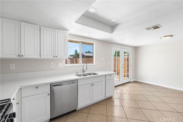 716 E Avenue J5, Lancaster, CA 93535