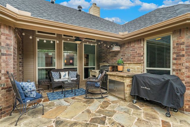105 Daisey Lane, Justin, TX 76247