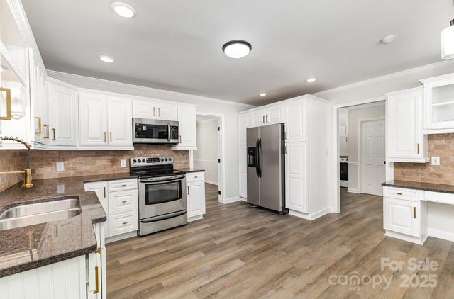 781 Summerwood Drive, Rock Hill, SC 29732