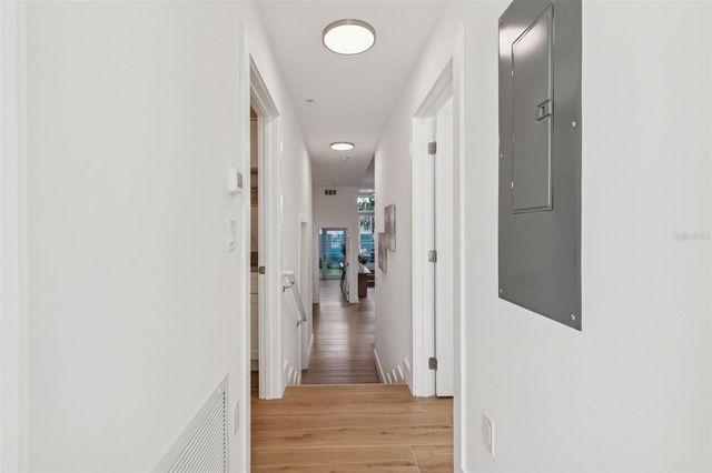 1343 4TH STREET 102, Sarasota, FL 34236