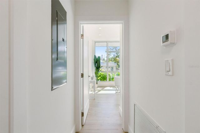 1343 4TH STREET 102, Sarasota, FL 34236