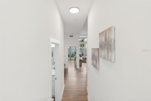 1343 4TH STREET 102, Sarasota, FL 34236