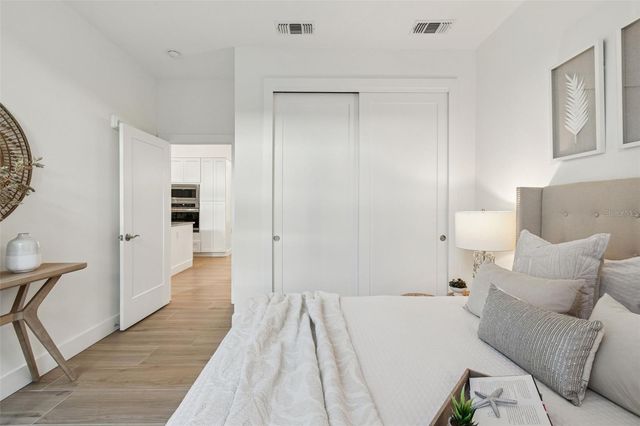 1343 4TH STREET 102, Sarasota, FL 34236