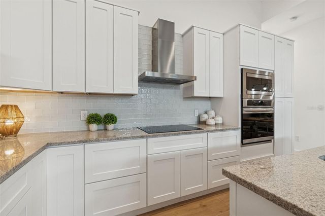 1343 4TH STREET 102, Sarasota, FL 34236